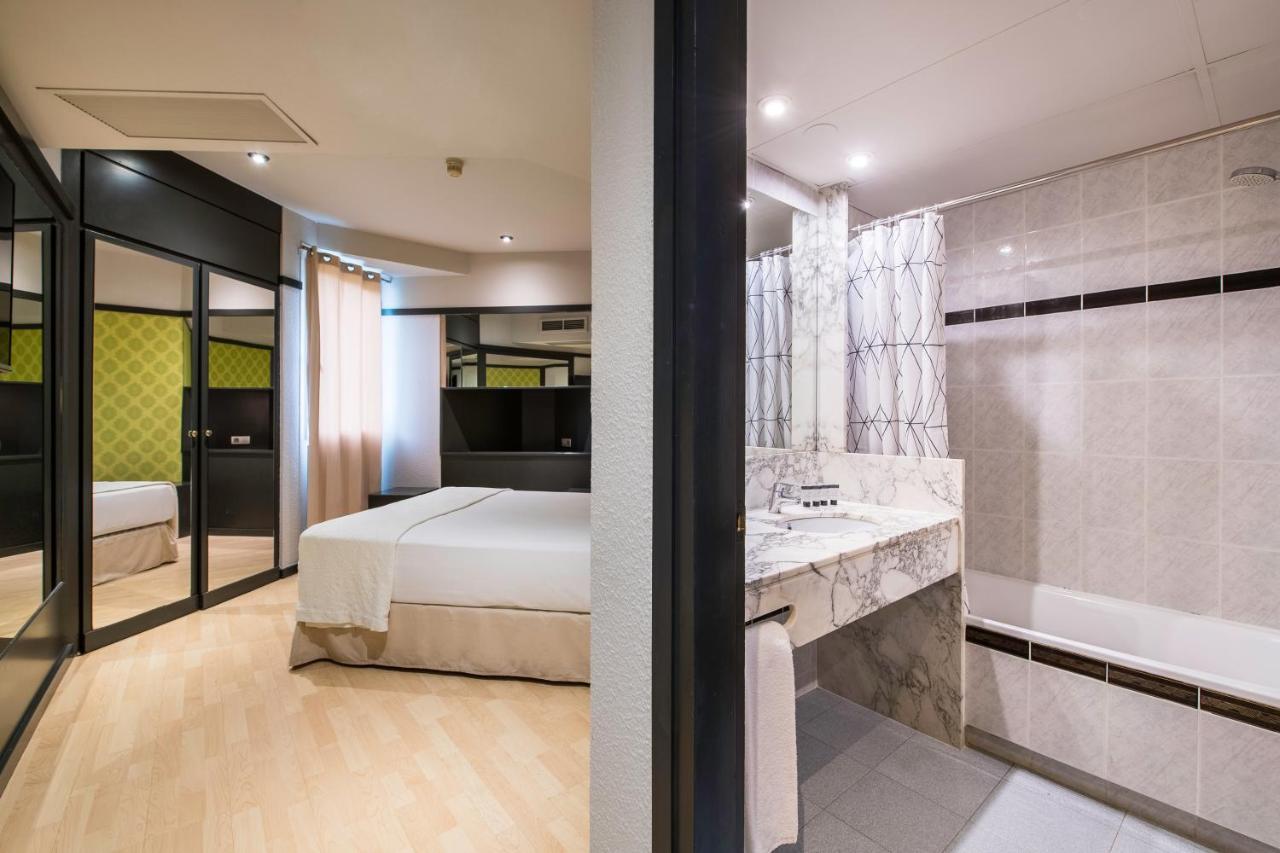 Hotel Punt 14 Gavà Esterno foto